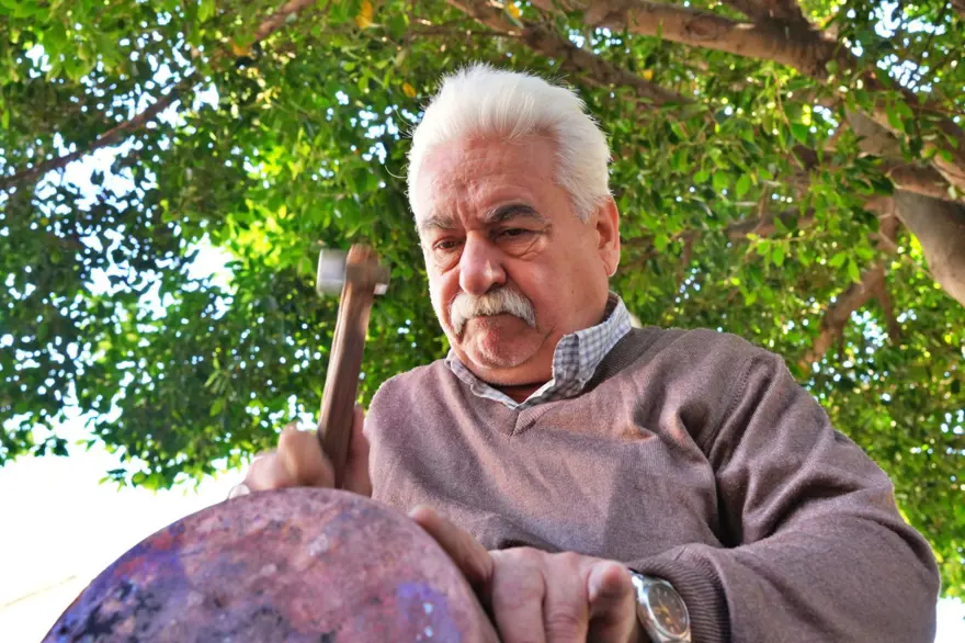 Baba mesleğini 53 yıldır devam ettiriyor! ''Bu işi benden başka yapan kimse kalmadı, devletten destek bekliyorum'' 