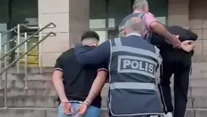 İzmir'de motosiklet hırsızları tutuklandı