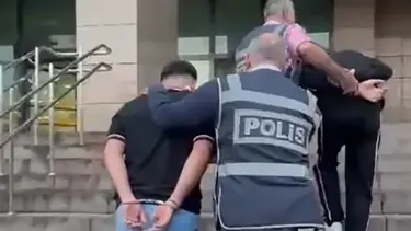 İzmir'de motosiklet hırsızları tutuklandı