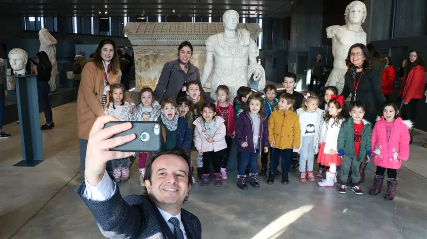 Müzede Selfie Günü böyle kutlandı 25