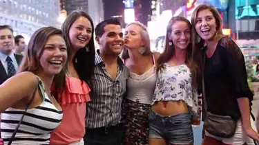 Sosyal deneyi için 15 dakikalığına ‘ünlü’ oldu