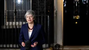 SON DAKİKA: İngiltere Başbakanı May: Kabine'den Brexit anlaşması için onay aldım
