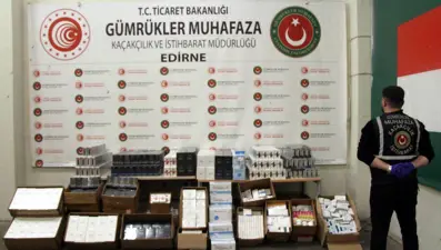 Sınırda kaçakçılık operasyonu: Binlerce elektronik sigara yakalandı
