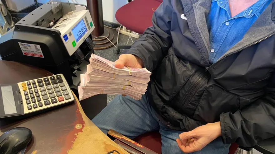 Paranın fazla olduğunu fark etti: Bankadan verilen 100 bin lirayı iade etti 2
