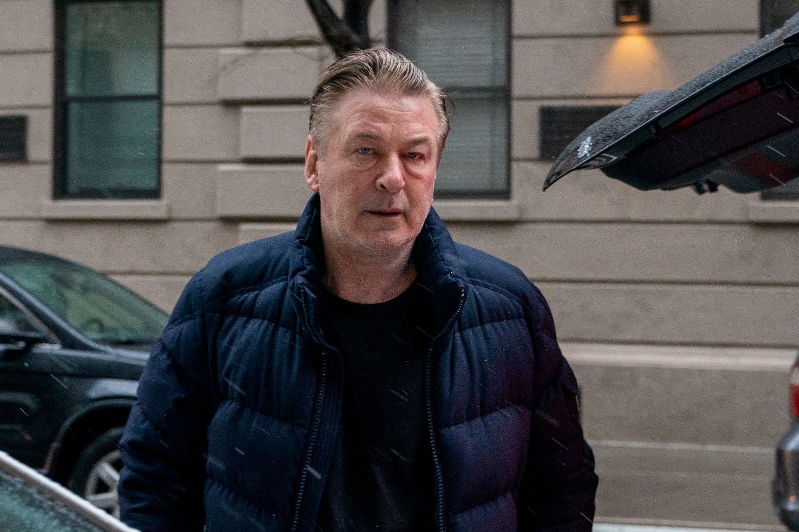 Alec Baldwin hakkındaki suçlamalar düştü