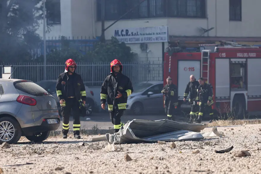 Roma'da benzin istasyonu patladı! Çok sayıda yaralı var 1 Roma'da benzin istasyonu patladı! Çok sayıda yaralı var 1