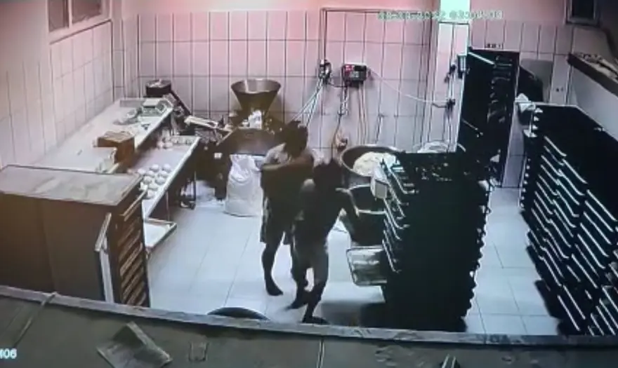 Üvey baba dehşetine 4 yıl hapis cezası 7