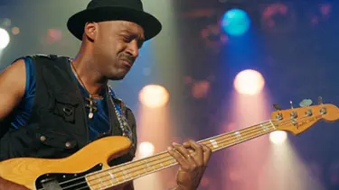 Marcus Miller keşfe çıkıyor
