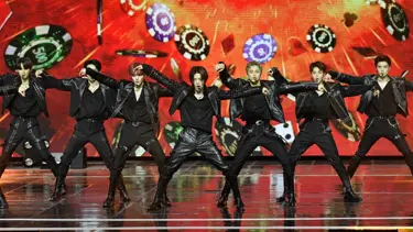 Endonezya'da K-Pop izdihamı: 30 kişi bayıldı, konser yarıda kesildi
