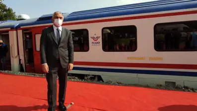 Bakan Ersoy duyurdu: Karaelmas Ekspresi geri dönüyor