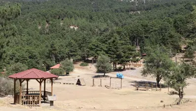 Ege'nin zirvesi Covid 19'dan kaçan karavancıların uğrak noktası oldu