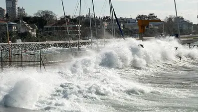 Meteoroloji'den bazı illere lodos uyarısı