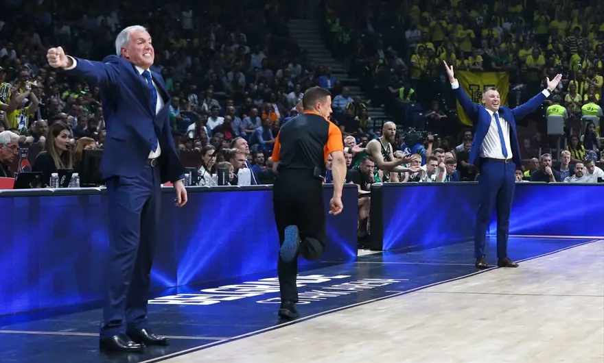 Fenerbahçe Doğuş finalde (Fenerbahçe Doğuş-Real Madrid) 26