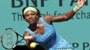 Serena kaldığı yerden