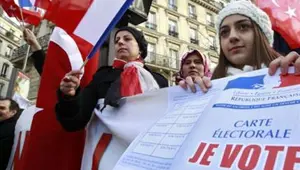 Fransa'da 'soykırım' protestosu