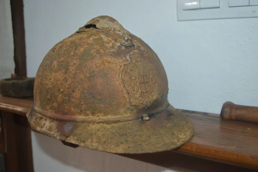 'Büyük Taarruz' alanında 100 yıllık miğfer ve mermiler bulundu 2