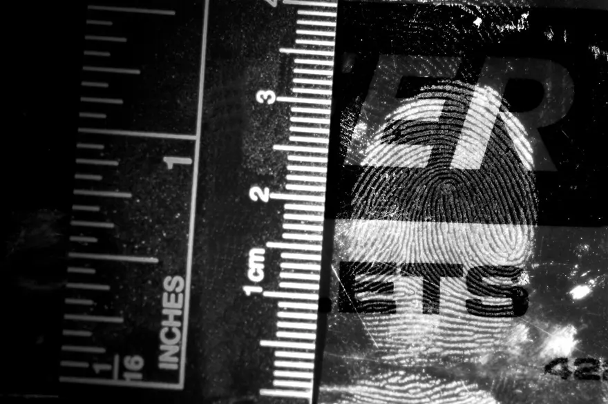 Annesi ve büyükannesi tarafından kafeste tutuldu;13 yaşındaki kız hayatını kaybetti 1