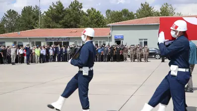 İdlib'de ağır yaralanan asker şehit oldu