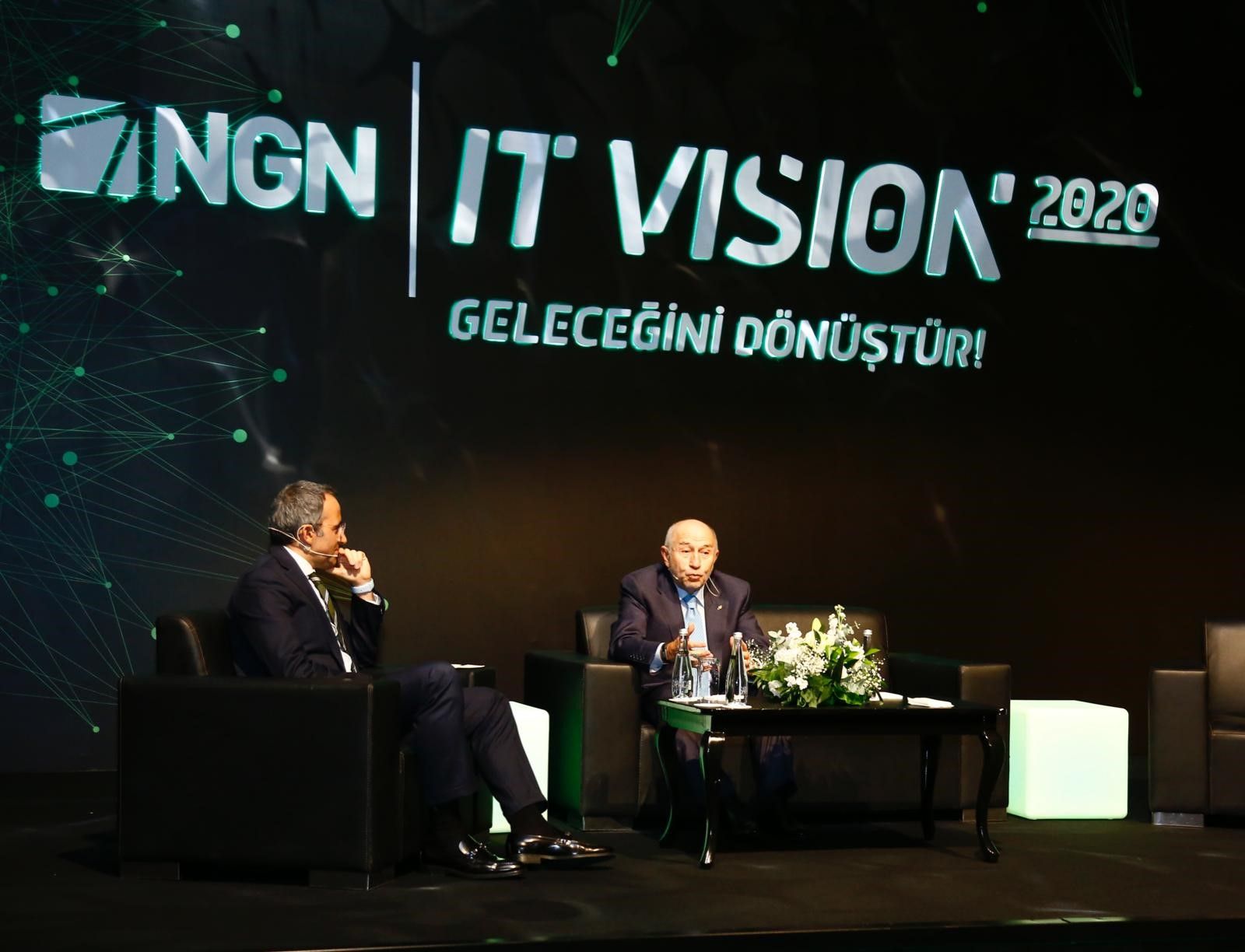 Nihat Özdemir: En kötüsü geride kaldı, dipten dönüş başladı