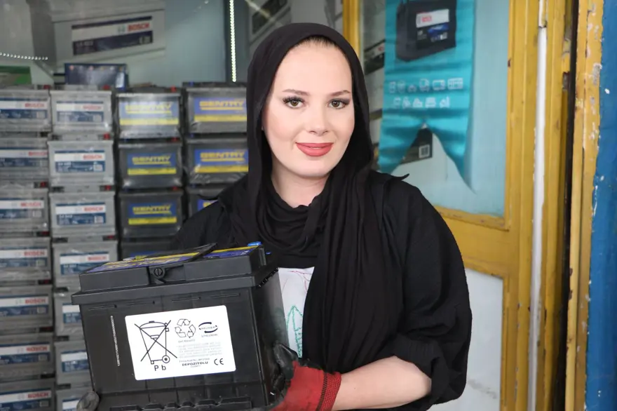 "TERCİHİM AKÜDEN YANA OLDU" 3