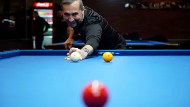 Semih Saygıner: Bilardoya başlayalı 45 yıl oldu, deli gibi çalışmaya devam ediyorum