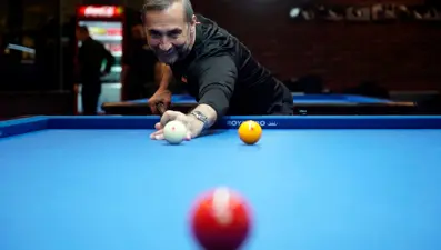 Semih Saygıner: Bilardoya başlayalı 45 yıl oldu, deli gibi çalışmaya devam ediyorum