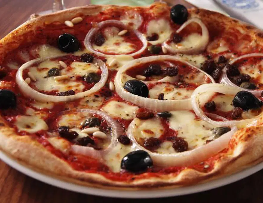 Dünyanın en iyi 70 pizza restoranı belli oldu (Türkiye'den 2 yer listede) 22 Dünyanın en iyi 70 pizza restoranı belli oldu (Türkiye'den 2 yer listede) 22