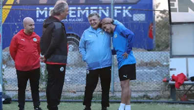 Menemen FK'yla anlaşan Yılmaz Vural'ın hedefi Süper Lig