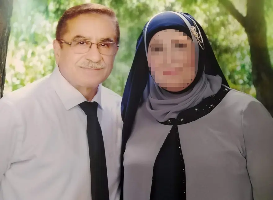 İkinci bahar hayali kabusa döndü! 74 yaşındaki adam günlerdir arabada uyuyor 4