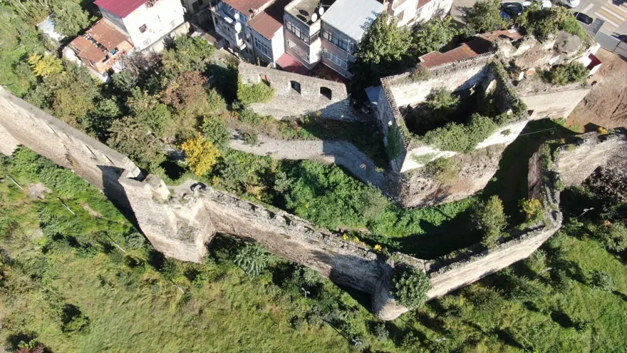 Trabzon’da heyecanlandıran arkeolojik kazı 4