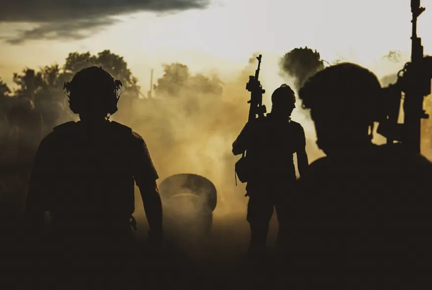 Ukraynalı kadınlar cephede görev almak için hazırlık yapıyor 6 Ukraynalı kadınlar cephede görev almak için hazırlık yapıyor 6