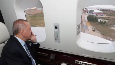 Cumhurbaşkanı Erdoğan, selden etkilenen Akyurt'u havadan inceledi