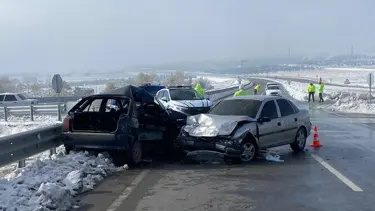 Kahramanmaraş'ta otomobiller çarpıştı: 1 ölü, 4 yaralı
