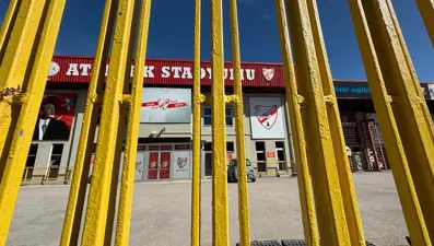 Depreme dayanıklı olmaması nedeniyle kapatılan stadyum için açıklama: Bizi üzdü