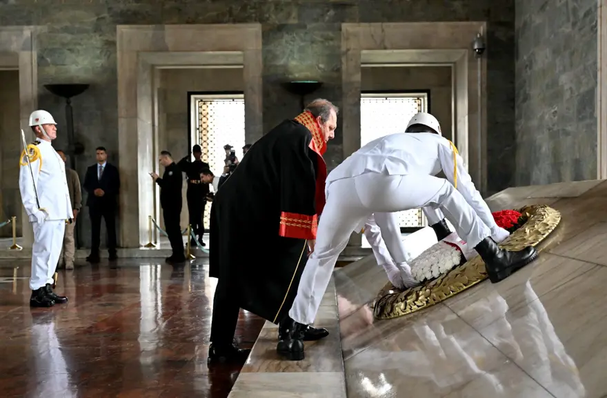 Yargıtay üyelerinden adli yılın açılışı öncesi Anıtkabir'e ziyaret 9
