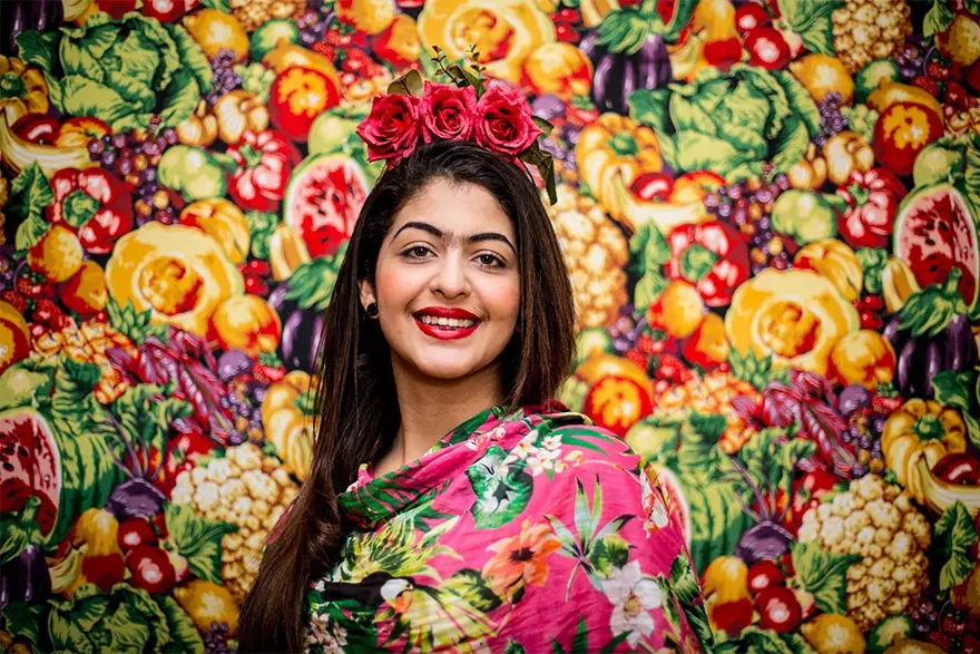 Frida Kahlo'yu taklitleriyle andı 11