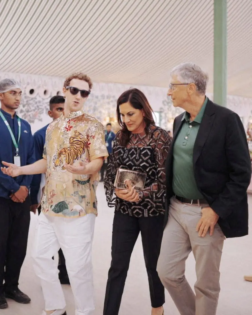 Dünyanın en pahalı düğünü öncesi yıldızlarla dolu parti: Bill Gates, Mark Zuckerberg, Ivanka Trump ve Rihanna katıldı 5 Dünyanın en pahalı düğünü öncesi yıldızlarla dolu parti: Bill Gates, Mark Zuckerberg, Ivanka Trump ve Rihanna katıldı 5