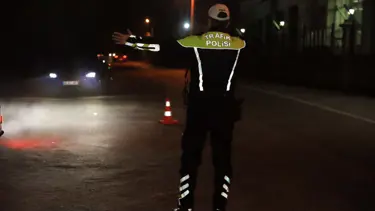 Muğla'da trafik denetiminde 25 sürücüye 100 bin 893 lira ceza uygulandı