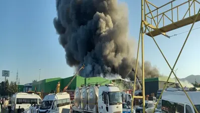 Gönen'de fabrika yangını: İşçilerin kimlikleri tespit edilecek