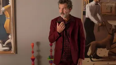 Antonio Banderas The Monster of Florence dizisinin başrolünde