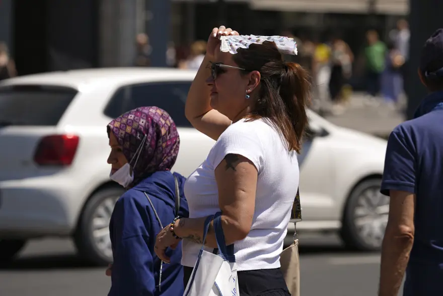 Bahar sonunda geldi, sıcaklık 26 dereceye kadar çıkacak 4