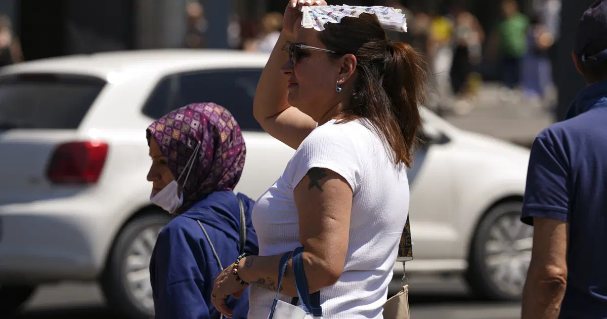 Afrika ve Basra sıcakları bunaltacak. İstanbullular dikkat! Saat 03.00 uyarısı geldi