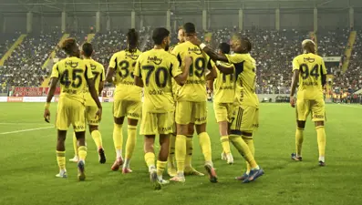 Fenerbahçe'de tartışılan yıldız, dünya devine gidiyor. "1 Şubat'ta maça çıkacak" diyerek duyurdular