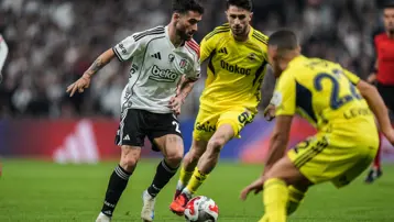 "Rafa krizi derinleşiyor"  (14 Kasım 2025 spor manşetleri)