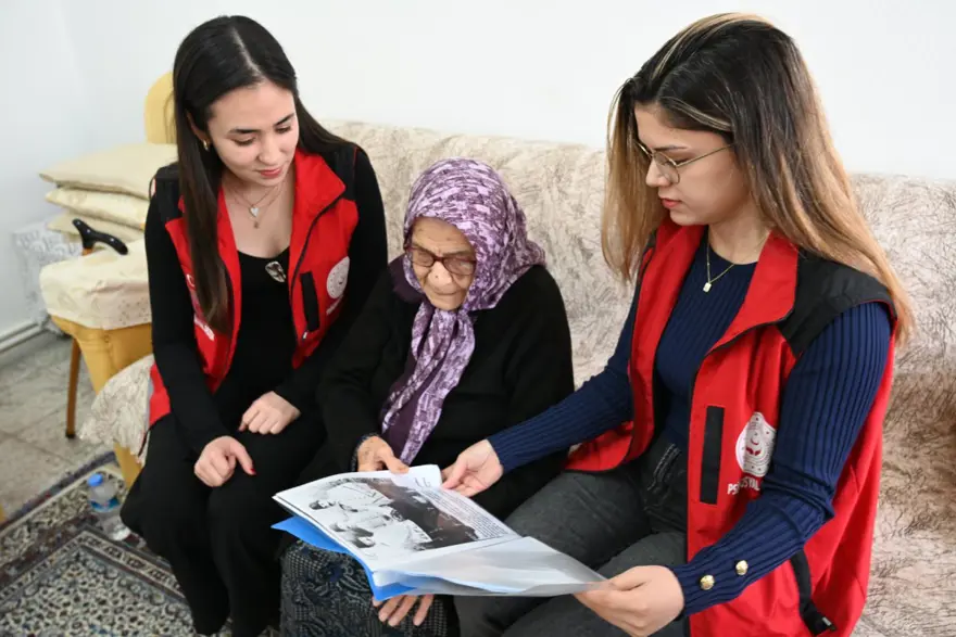 Rana nine, Atatürk'ün verdiği soyadı 79 yıldır gururla taşıyor... "Her 10 Kasım'da dualar okurum" 