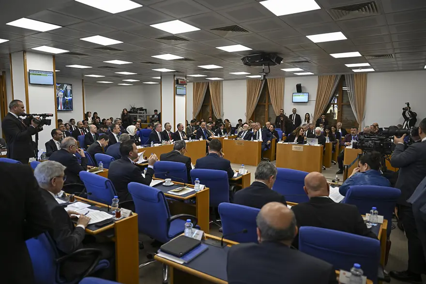 BÜTÇE MESAİSİ SÜRECEK 4 BÜTÇE MESAİSİ SÜRECEK 4