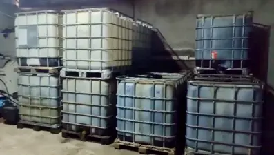 Kırşehir&#x27;de kaçak akaryakıt operasyonu: 33 bin litre ele geçirildi