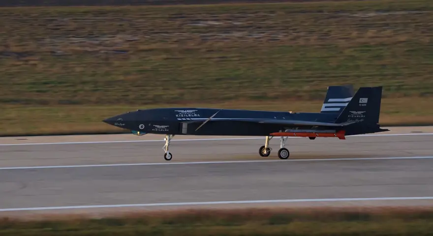 "İHA'LARLA HAVA MUHAREBESİNDE YENİ BİR SAYFA AÇTI" 4