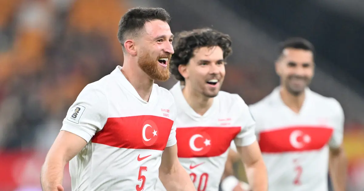 "Endülüs'te raks" (19 Kasım 2025 spor manşetleri)