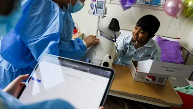 Robot köpek "Tommy" göreve başladı: Çocukların yeni umudu oldu